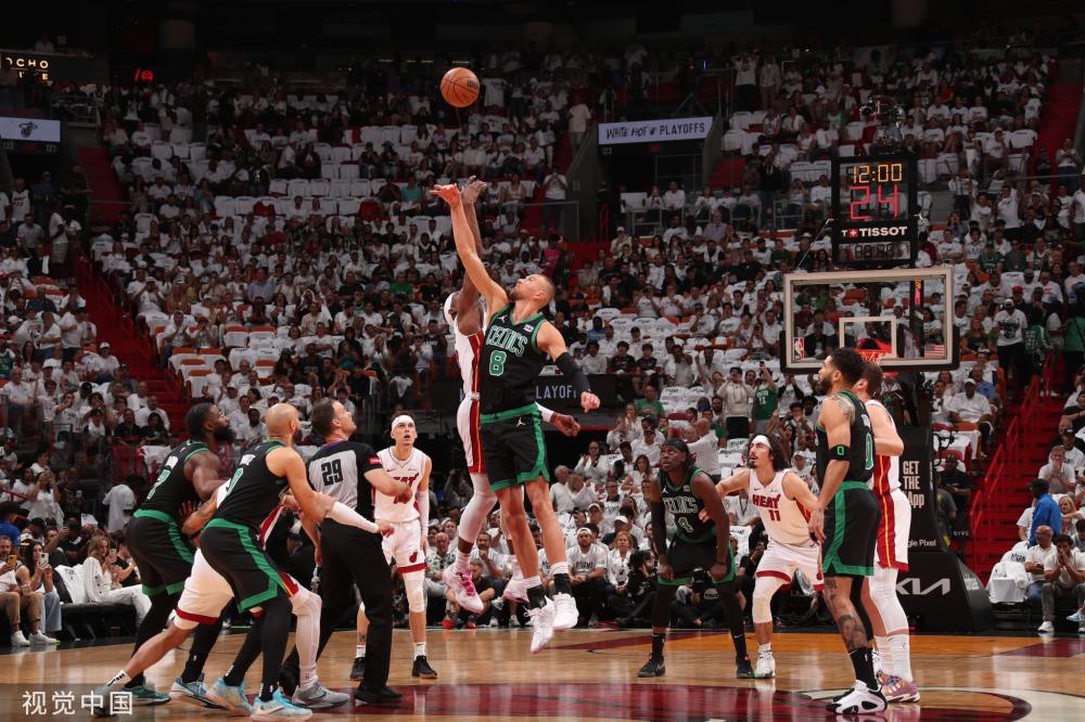 汲取当地音 汲取当地音