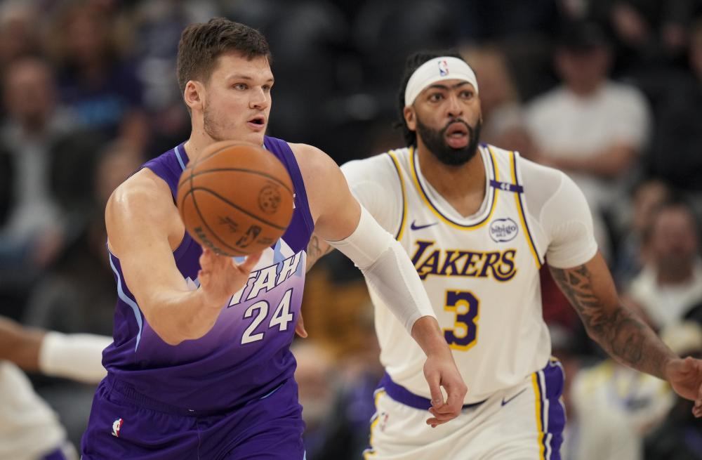 现了出色的 现了出色的