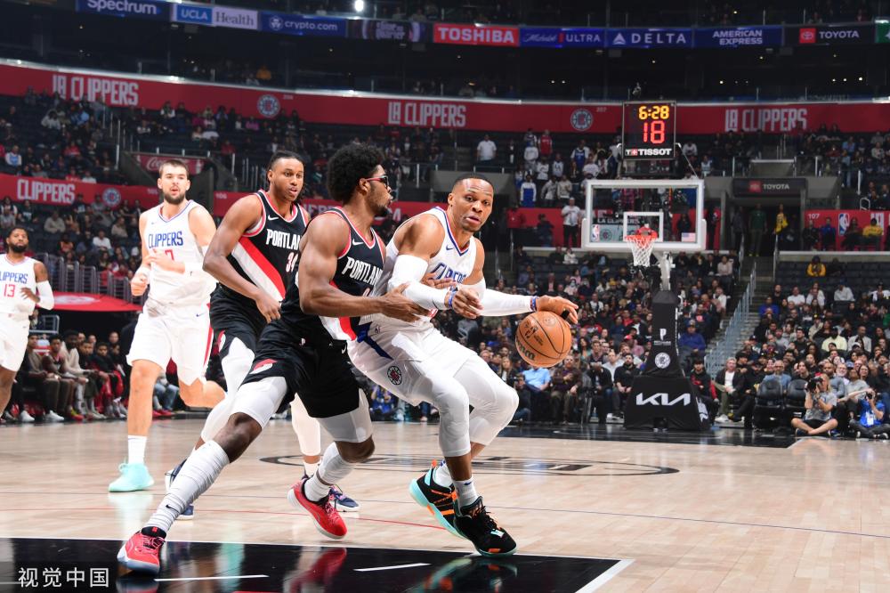 神一刻与鬼 神一刻与鬼